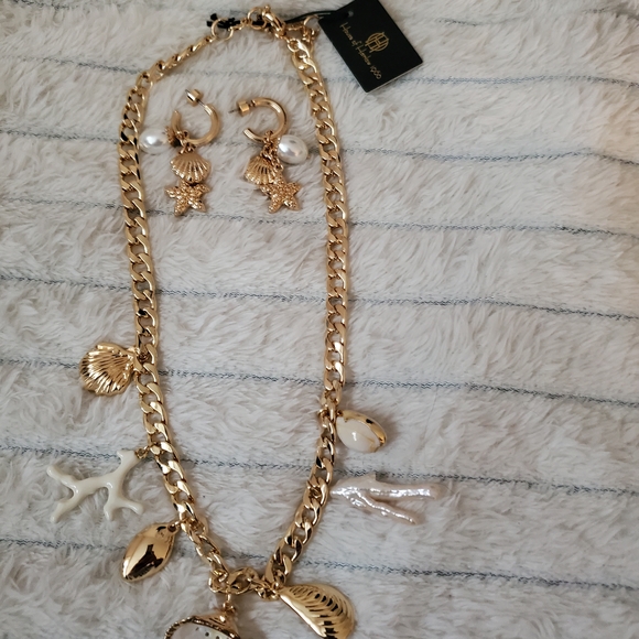 House of Harlow 1960 Jewelry - House of Harlow 1960 Gold Charm Necklace Set